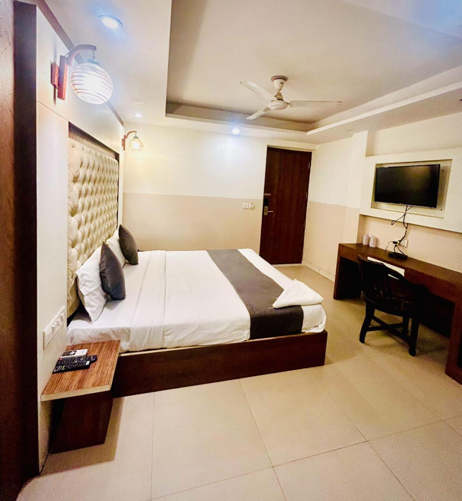 Hotel Airport City New Delhi Eksteriør bilde