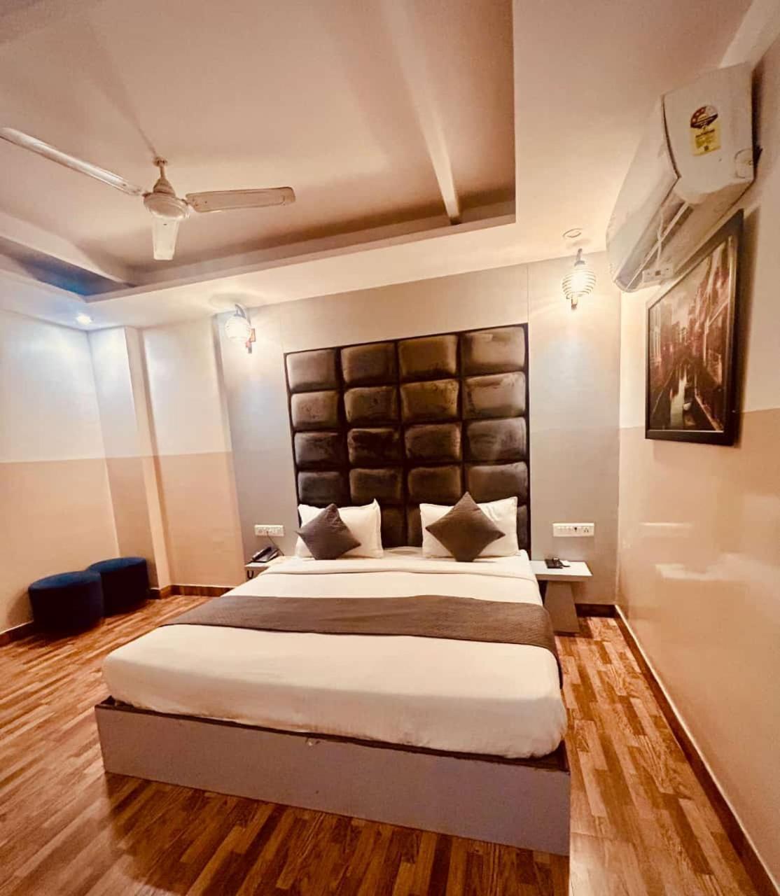 Hotel Airport City New Delhi Eksteriør bilde