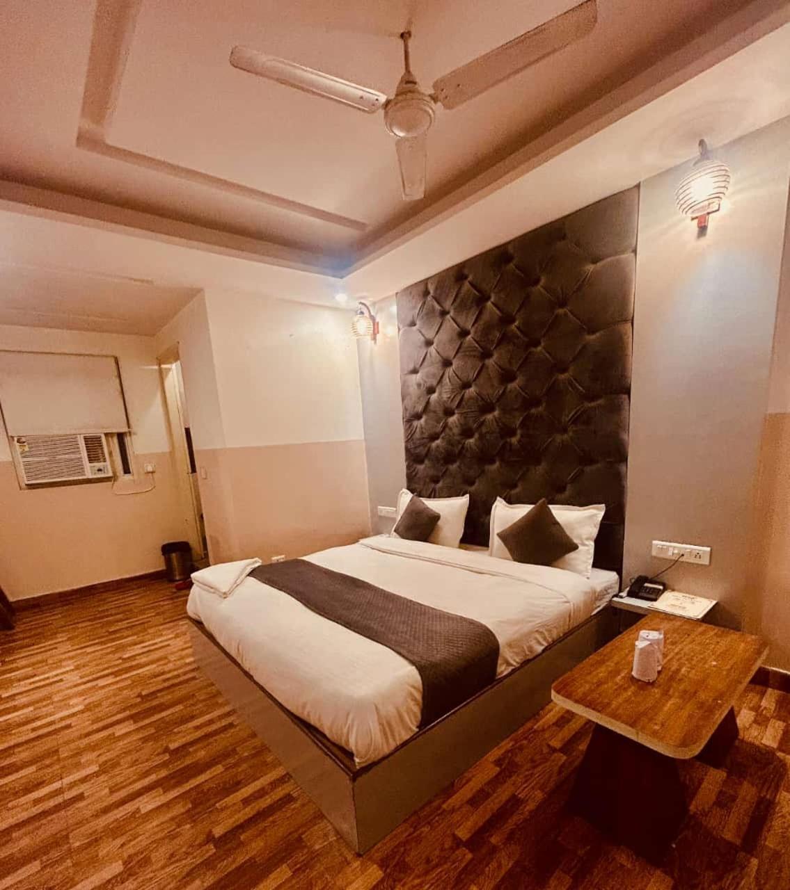 Hotel Airport City New Delhi Eksteriør bilde